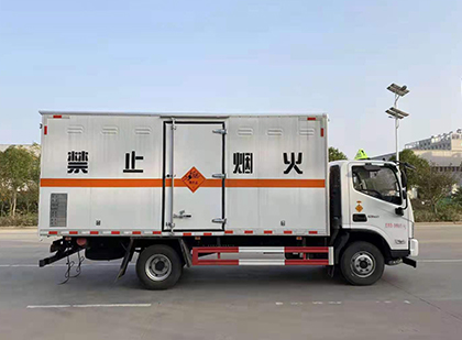 蓬安爆破器材运输车